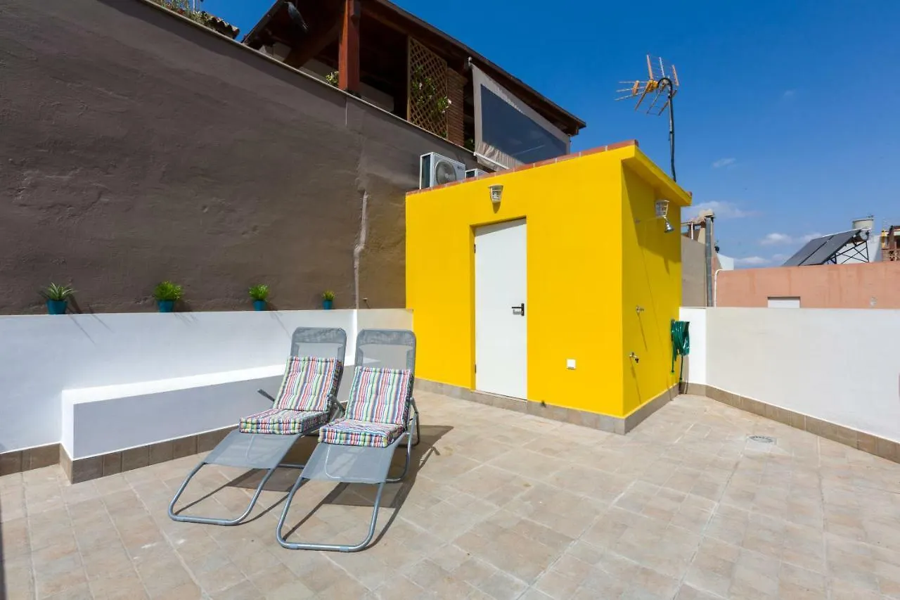 Renthas Huelin Beach Apartment Malaga