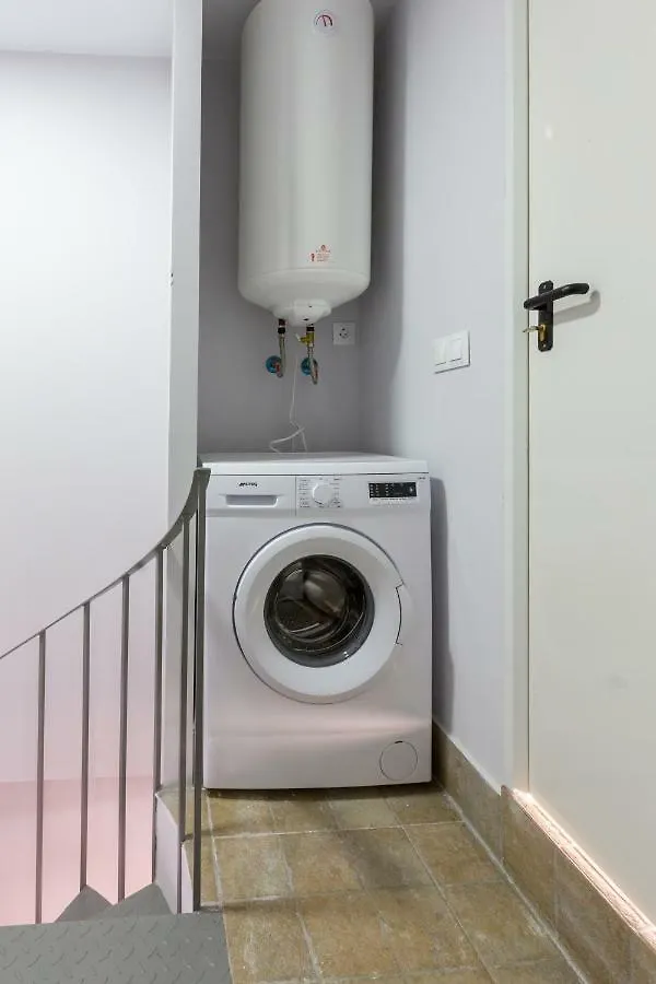 Renthas Huelin Beach Apartment Malaga 0*,  Spain