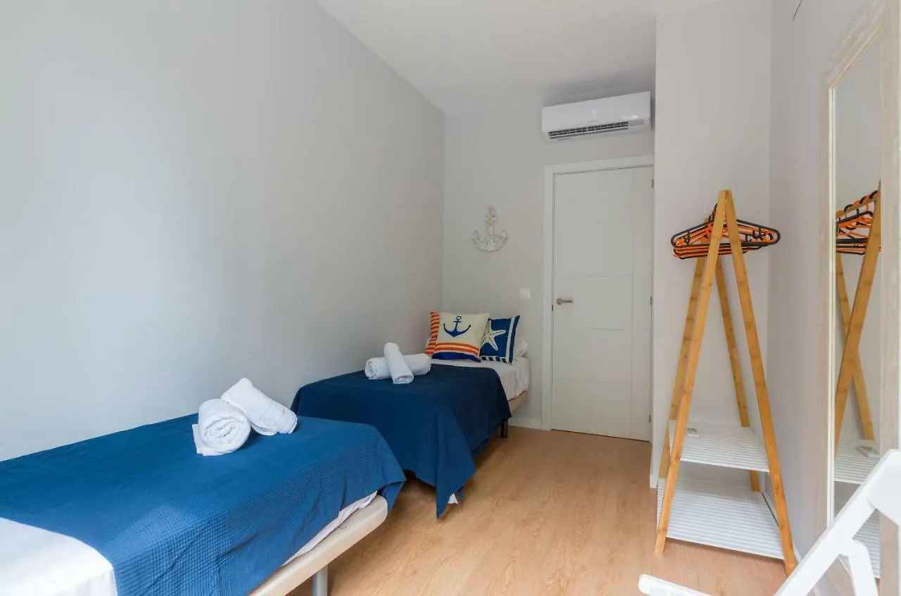Renthas Huelin Beach Apartment Malaga