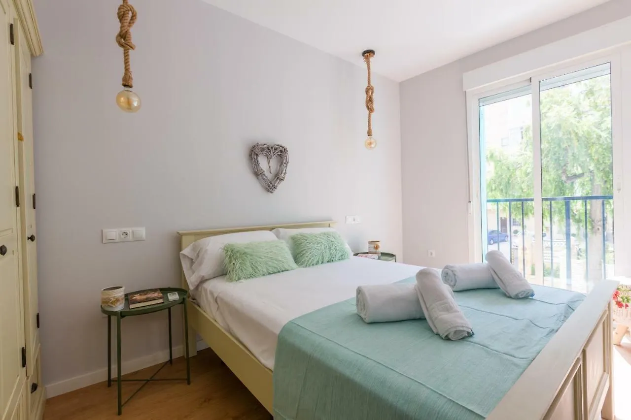 Renthas Huelin Beach Apartment Malaga Spain