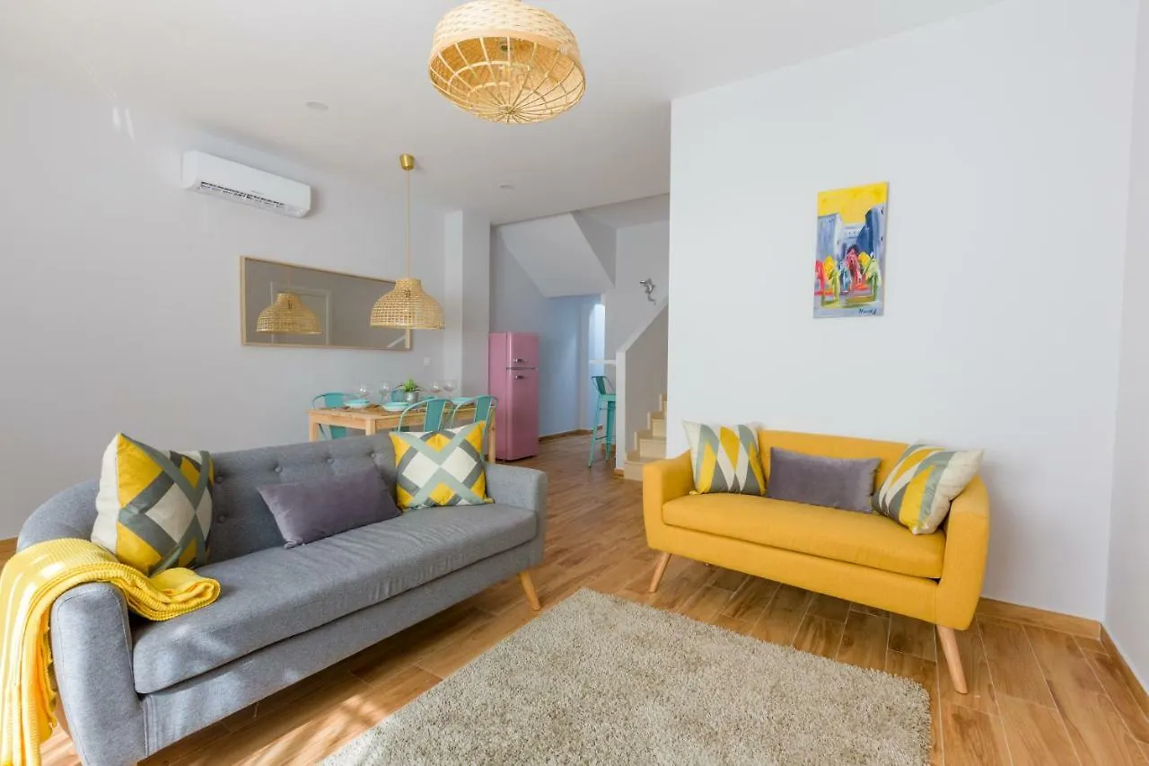 Renthas Huelin Beach Apartment Malaga